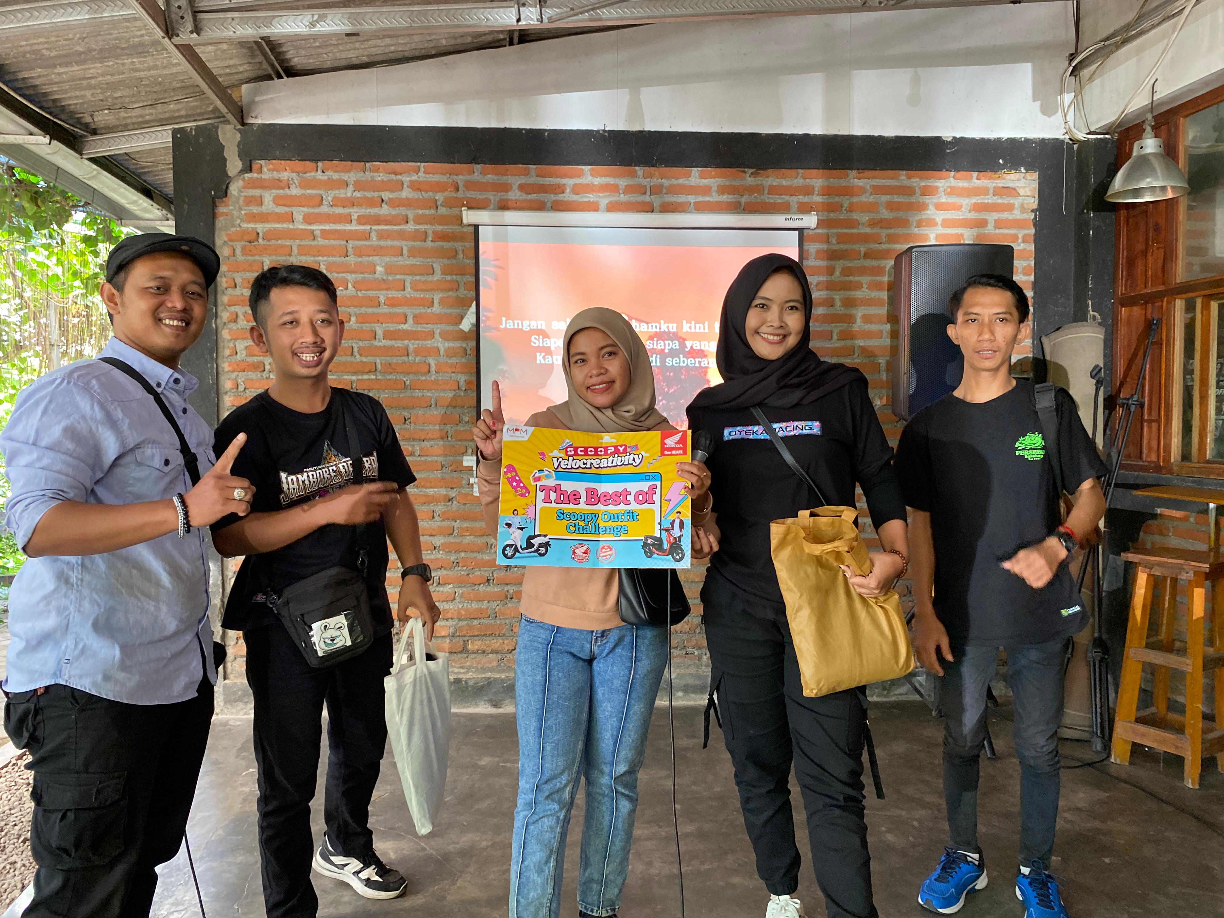 Tampil Modis dan Kreatif, Scoopy Velocreativity Kediri Jadi Ajang Gaya Anak Muda